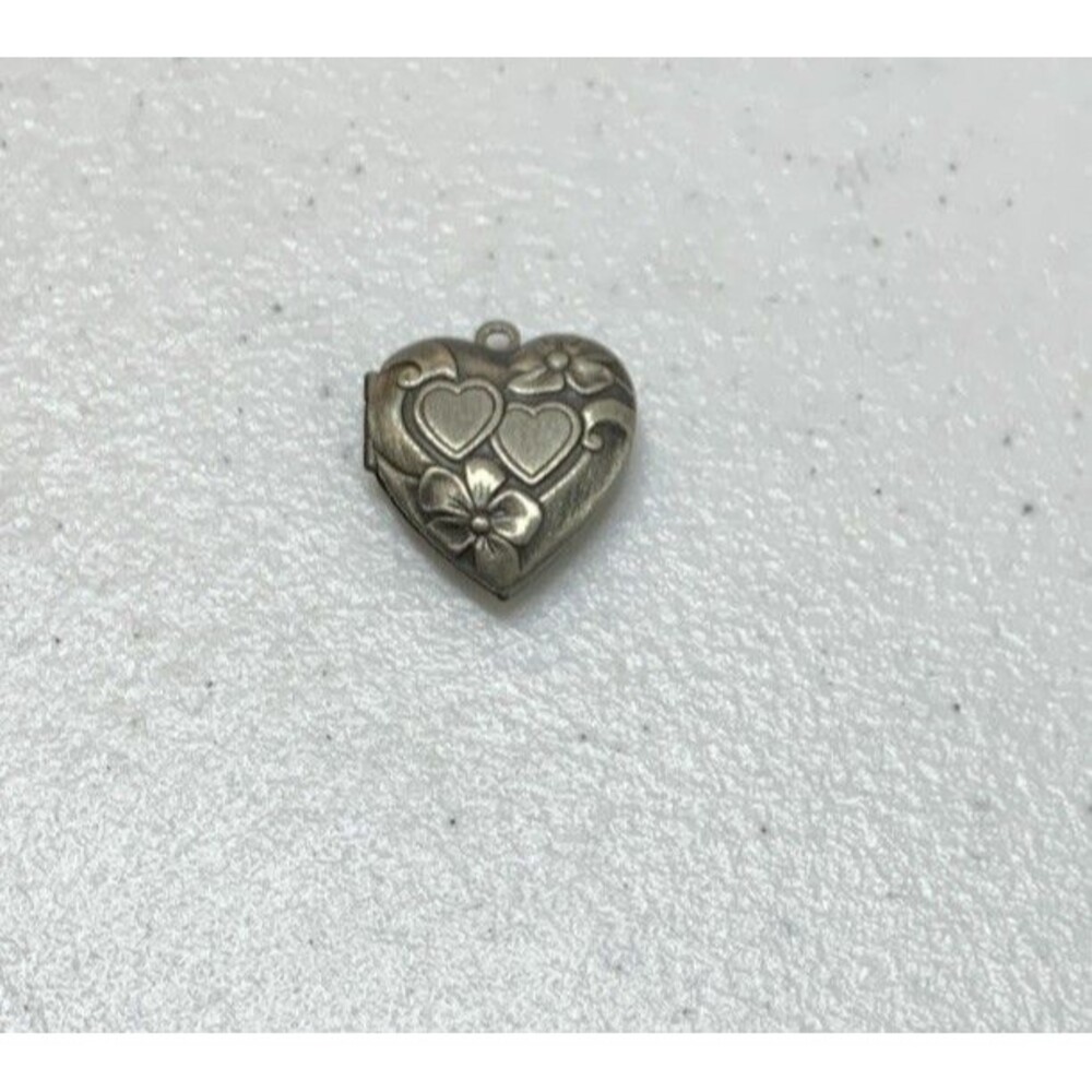 Victorian Revival Sweetheart Locket Pendant